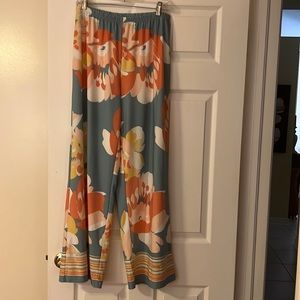 Melissa Paige wide legged pants XL